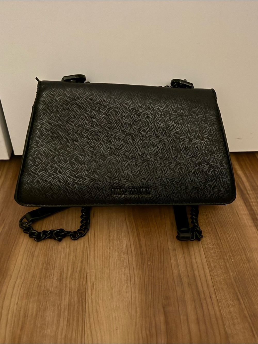 Steve Madden Black Pebbled Leather Messenger Bag with Chain Strap